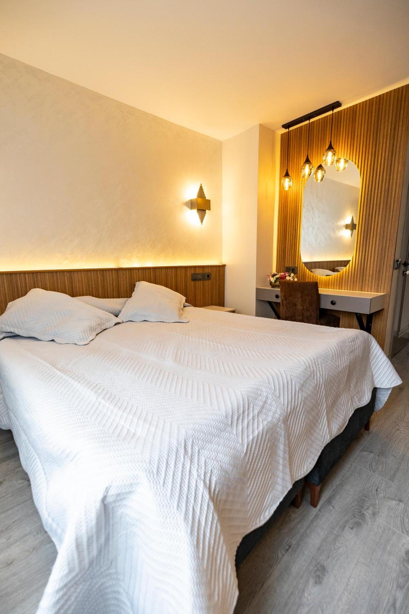 Aktas Hotel Мерсин Экстерьер фото