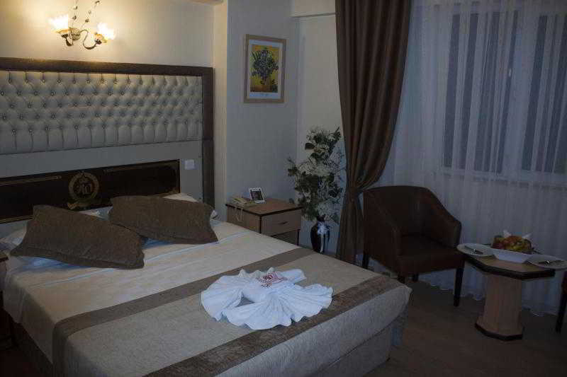 Aktas Hotel Мерсин Экстерьер фото