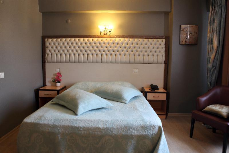 Aktas Hotel Мерсин Экстерьер фото